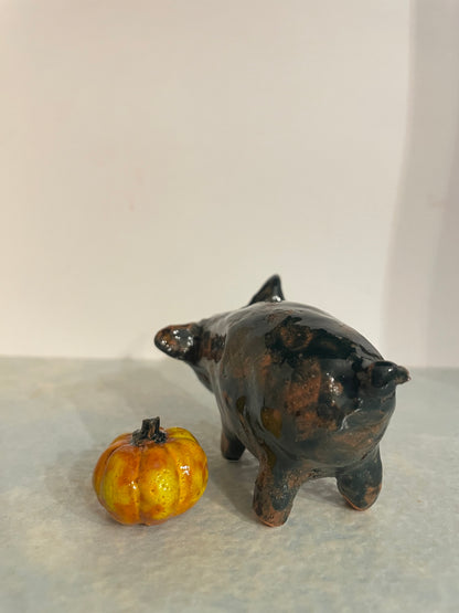 Petit cochon et citrouille en céramique