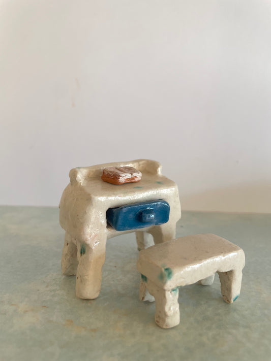 Mini Table et tabouret en céramique