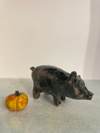 Petit cochon et citrouille en céramique