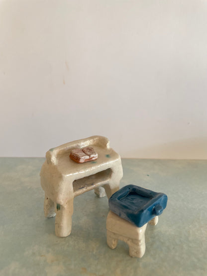 Mini Table et tabouret en céramique